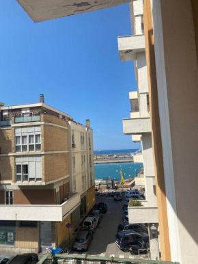MD HOUSE Civitavecchia